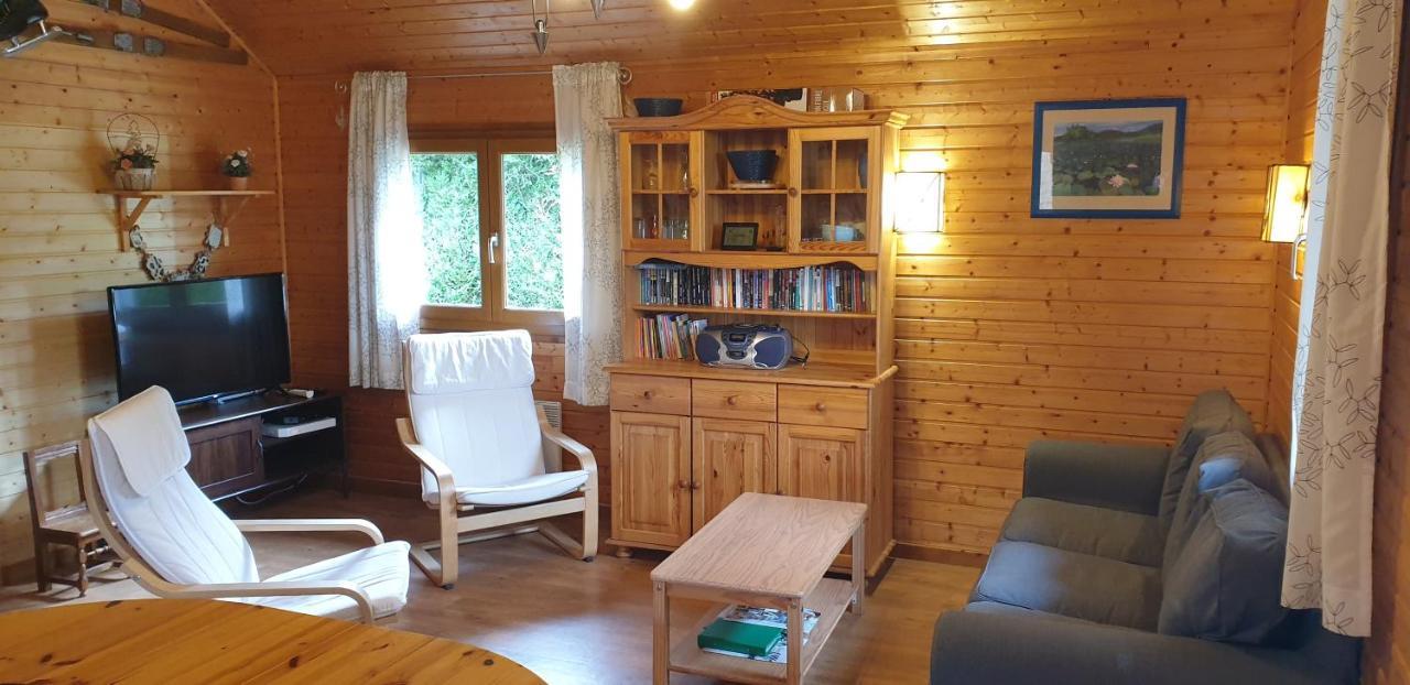 Chalets Les Silenes Doucier Bagian luar foto